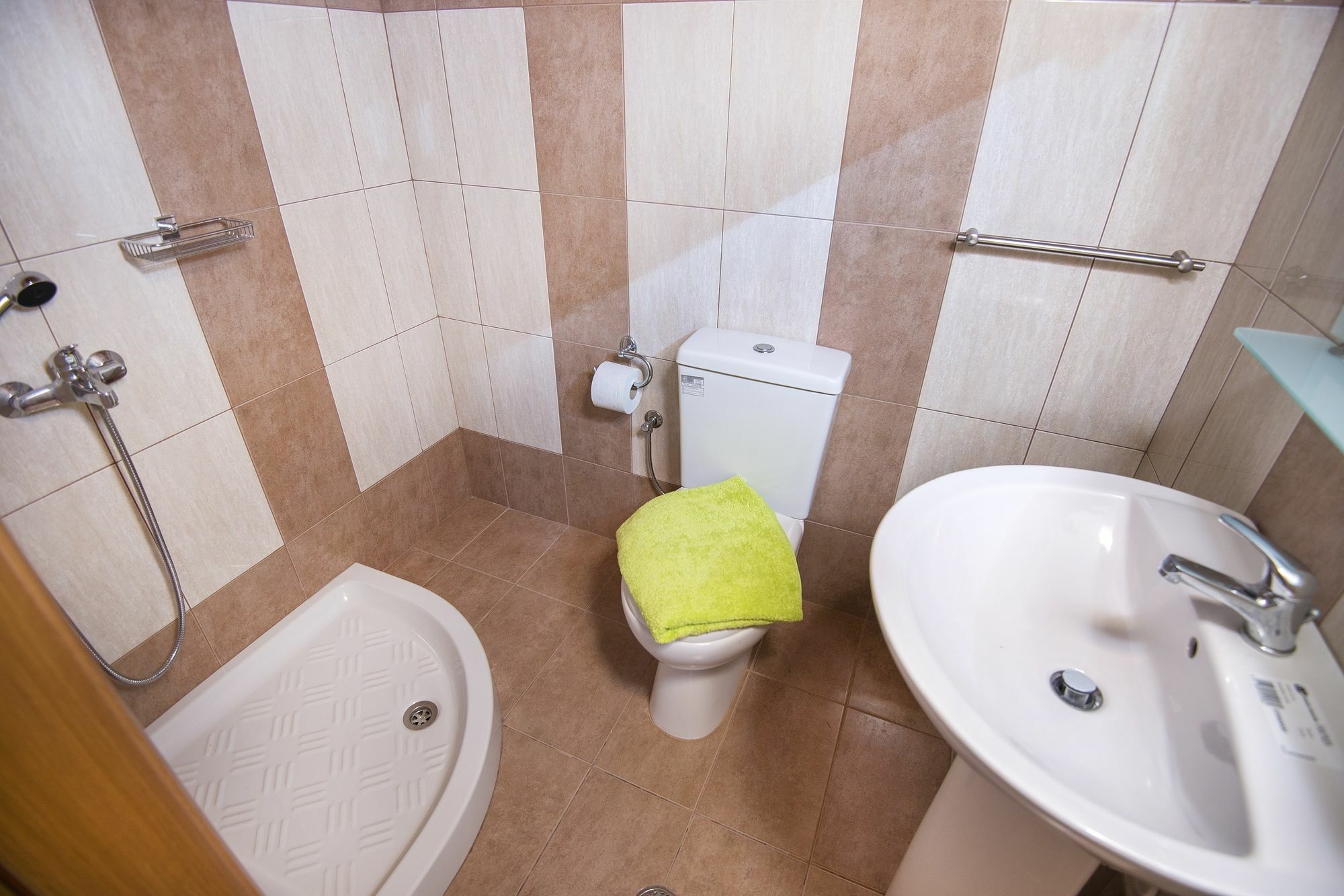 Green Pearl Villa Gennadi Lakhania Bagian luar foto